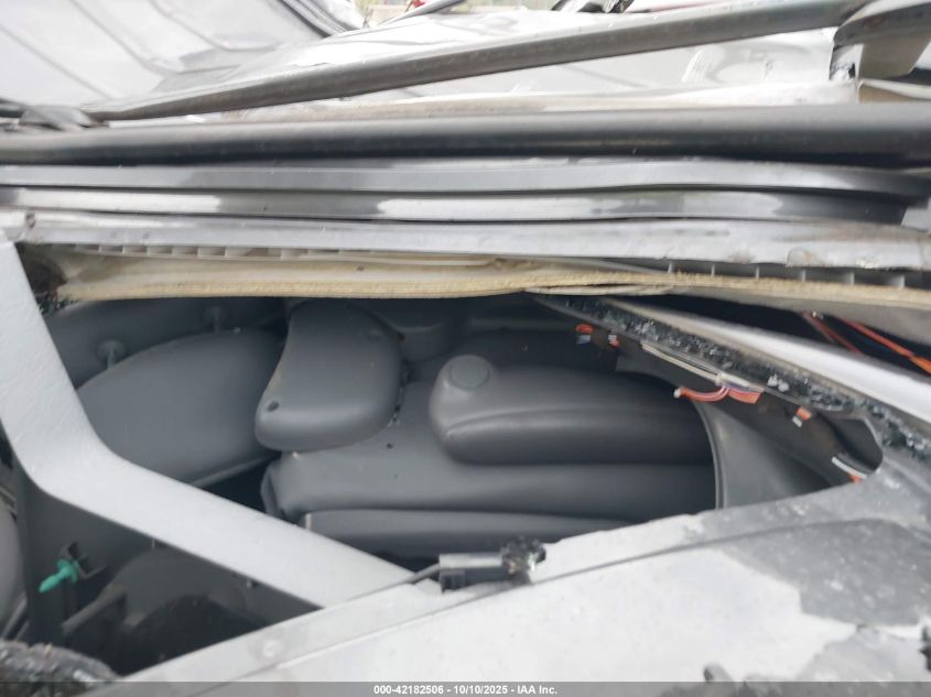 2004 Chrysler Town & Country Touring VIN: 2C4GP54L04R534395 Lot: 42182506