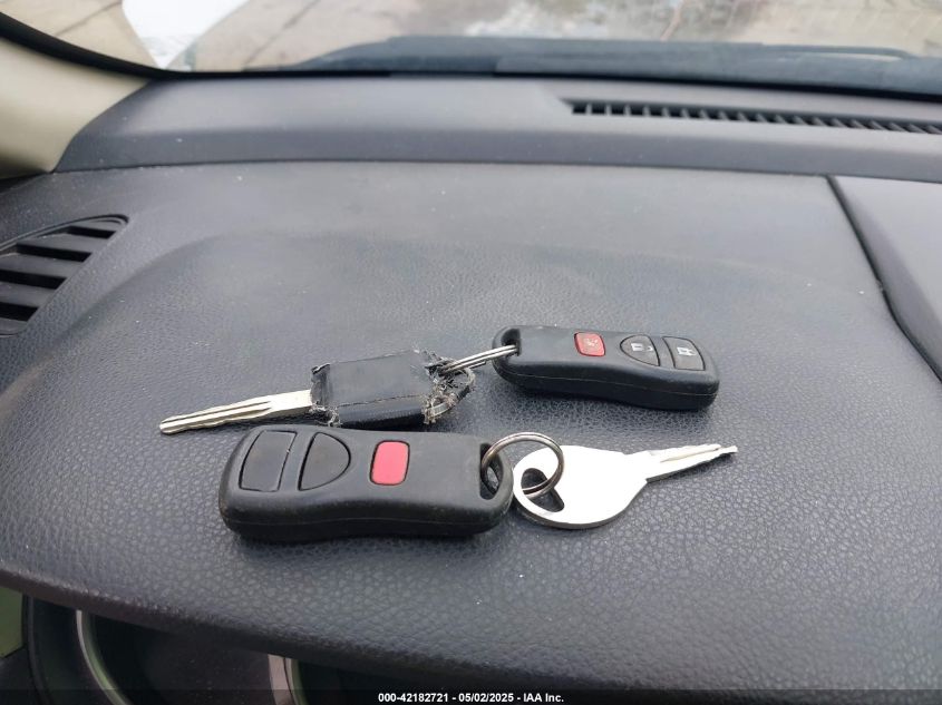 2010 Nissan Versa 1.8S/1.8Sl VIN: 3N1BC1AP2AC409285 Lot: 42182721