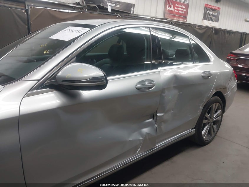 VIN 55SWF4KBXJU255125 2018 MERCEDES-BENZ C 300 4MATIC