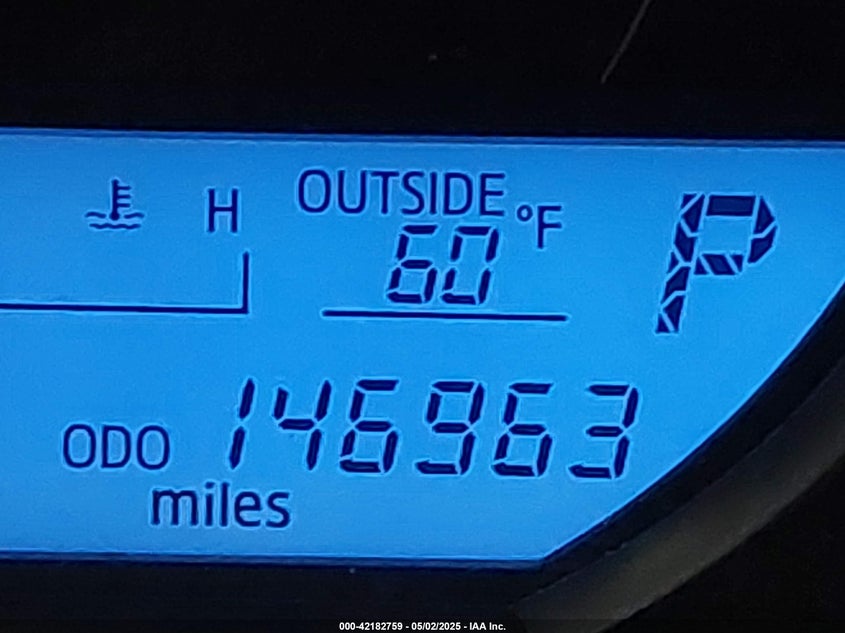 2015 TOYOTA RAV4 LE - JTMBFREV8FJ034352