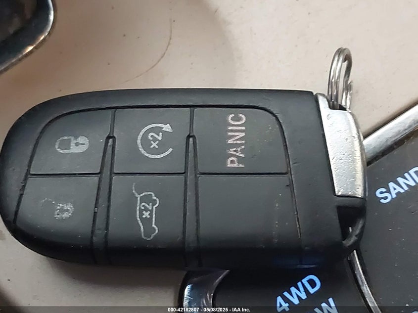 2015 JEEP GRAND CHEROKEE LIMITED - 1C4RJFBG6FC680110