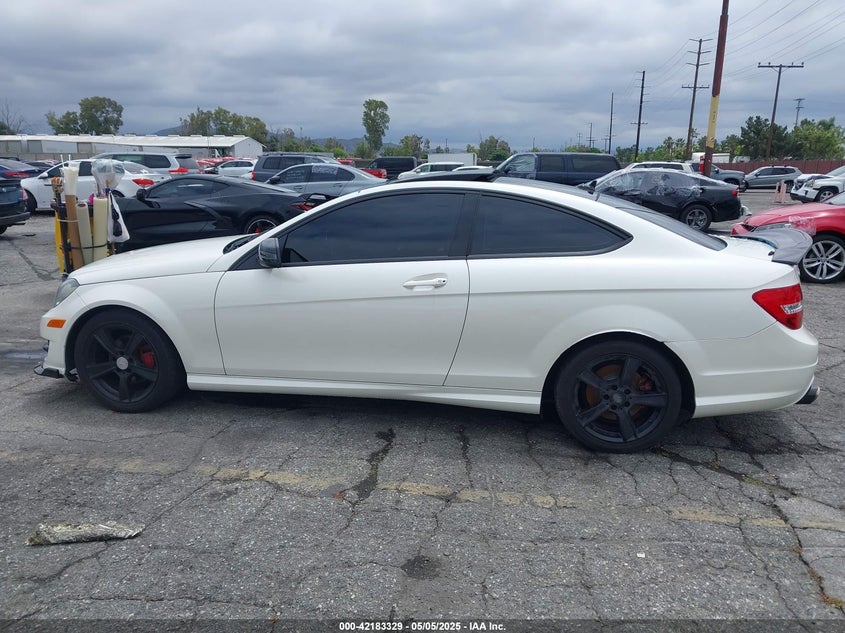 2014 MERCEDES-BENZ C 250 VIN: WDDGJ4HB6EG184292