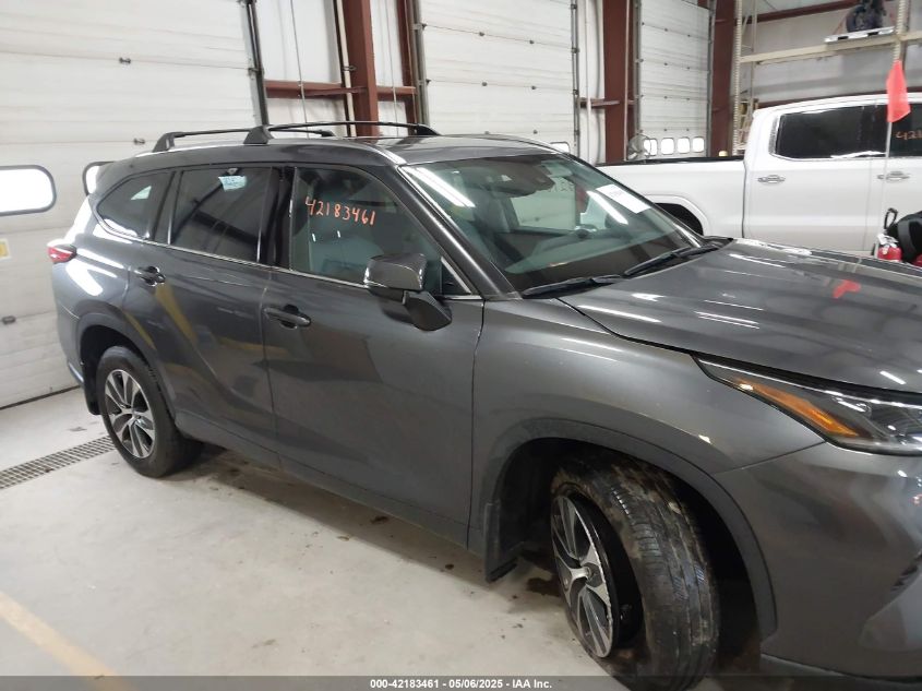 2021 Toyota Highlander Xle VIN: 5TDGZRBH6MS558546 Lot: 42183461