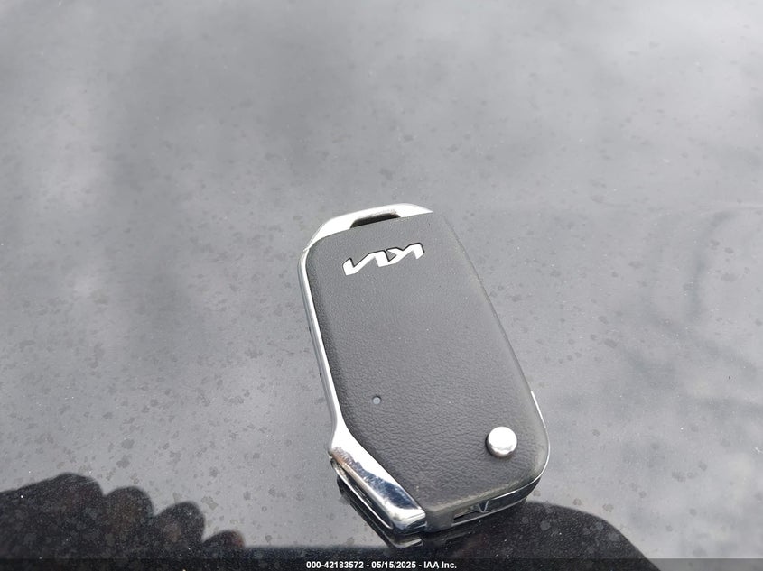 2023 KIA SPORTAGE HYBRID LX - KNDPUCAG5P7114691