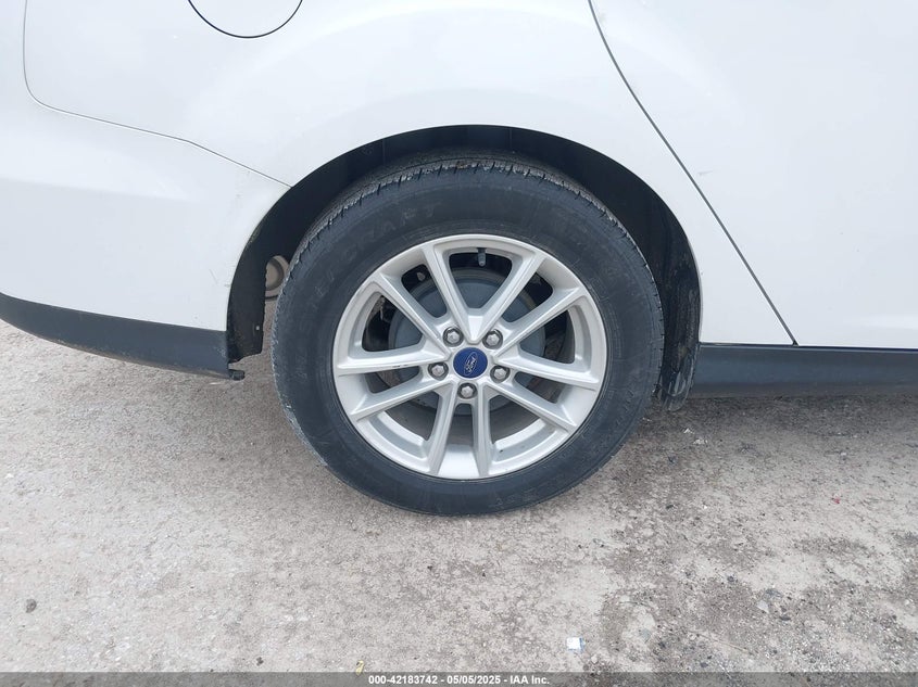 2017 FORD FOCUS VIN: 1FADP3F2XHL291050