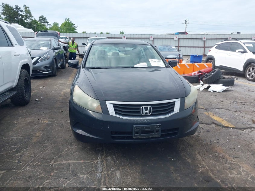 2009 HONDA ACCORD VIN: 1HGCP26439A007774