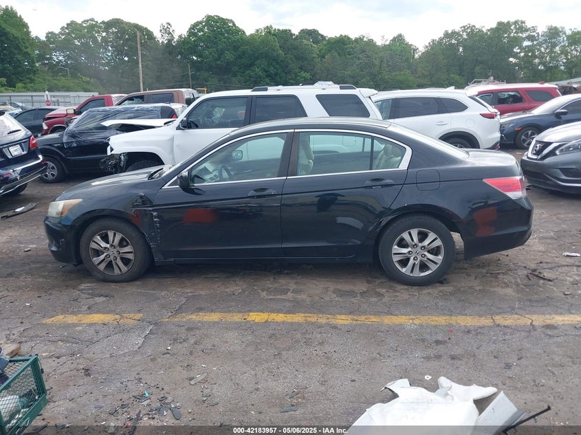 2009 HONDA ACCORD VIN: 1HGCP26439A007774
