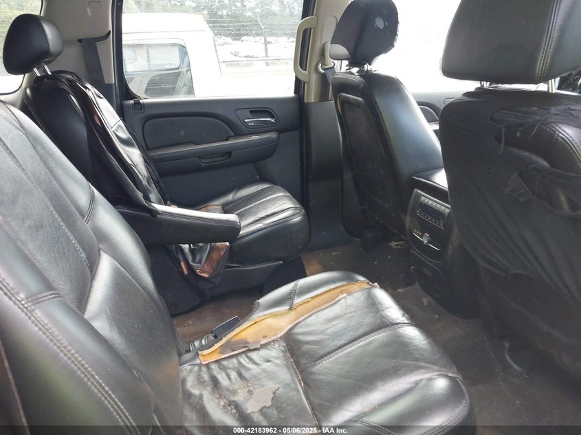 2007 CHEVROLET SUBURBAN 1500 VIN: 3GNFK16347G230066