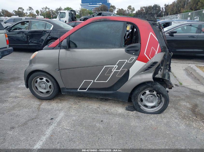 2011 Smart Fortwo Passion/Pure VIN: WMEEJ3BA2BK424783 Lot: 42184083