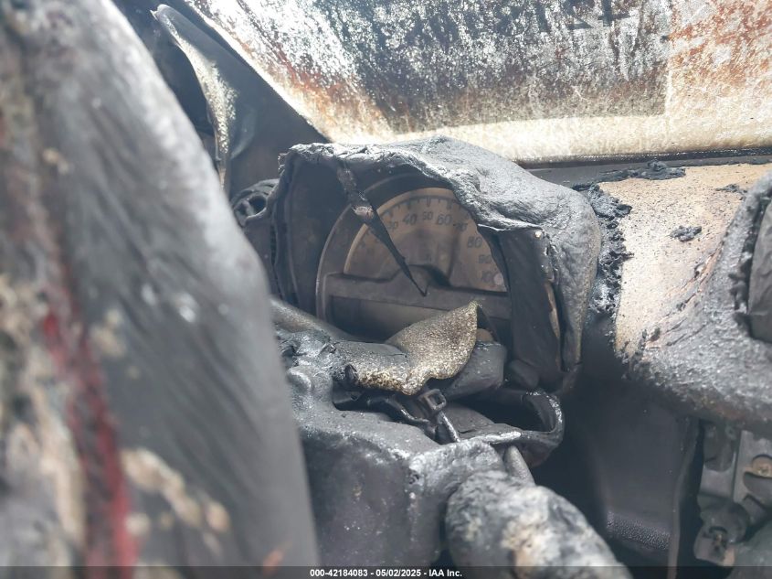 2011 Smart Fortwo Passion/Pure VIN: WMEEJ3BA2BK424783 Lot: 42184083