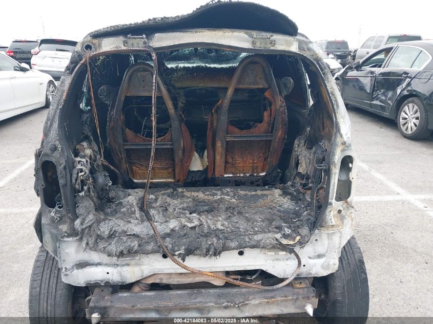 2011 Smart Fortwo Passion/Pure VIN: WMEEJ3BA2BK424783 Lot: 42184083