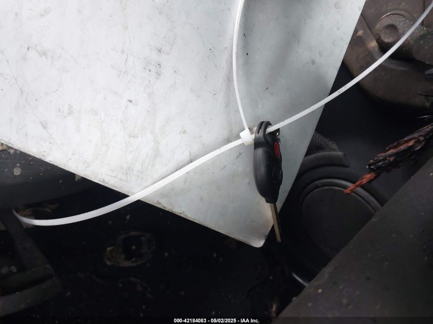 2011 Smart Fortwo Passion/Pure VIN: WMEEJ3BA2BK424783 Lot: 42184083