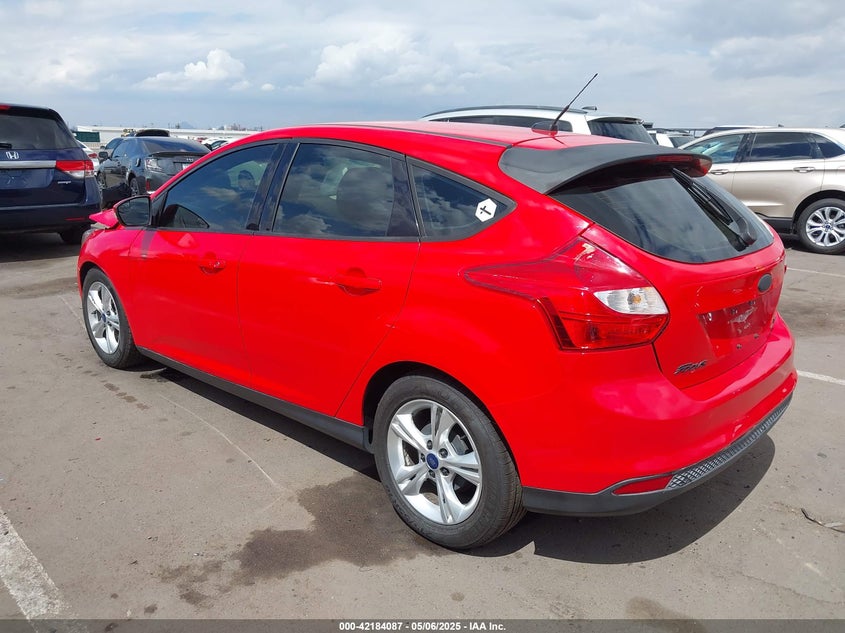 2014 FORD FOCUS VIN: 1FADP3K26EL272125