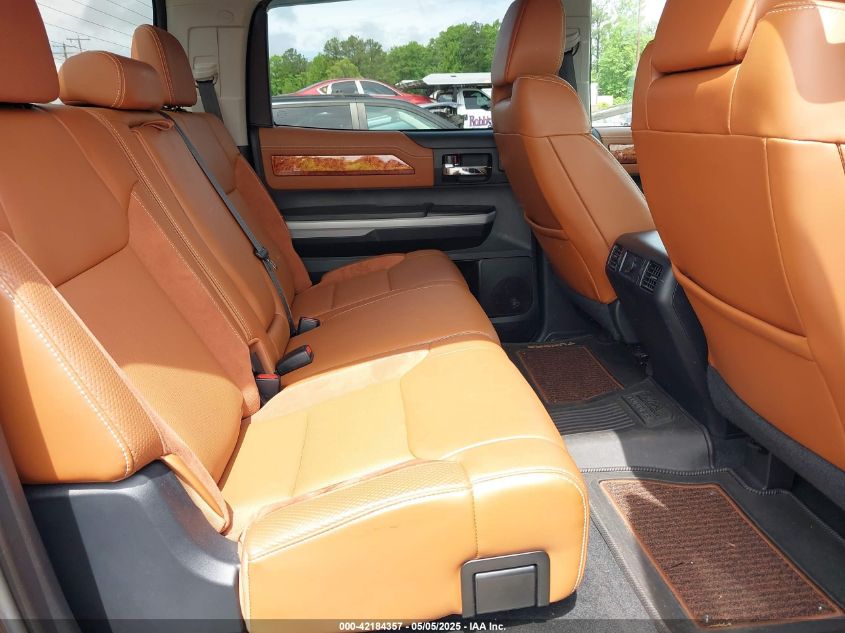 2019 Toyota Tundra - 5TFAY5F10KX854202