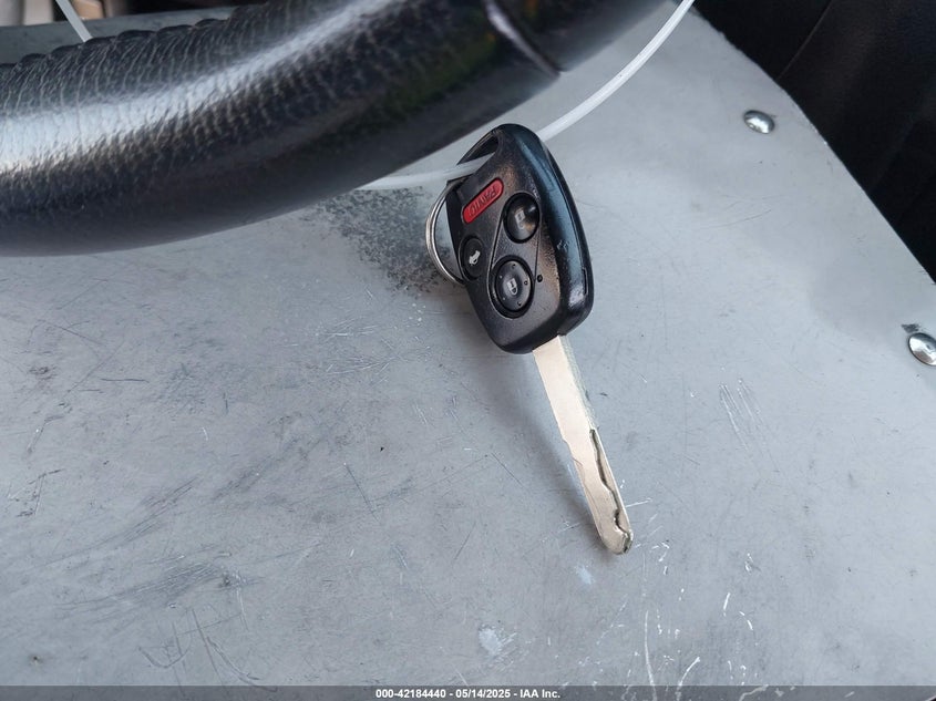 2013 HONDA CIVIC VIN: 19XFB2F90DE239647