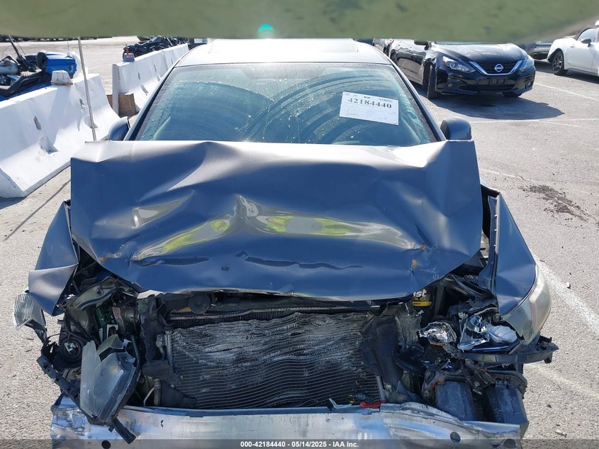2013 HONDA CIVIC VIN: 19XFB2F90DE239647