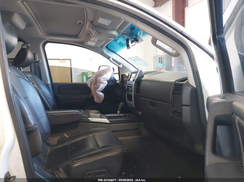 2014 NISSAN TITAN PRO-4X/S/SL/SV - 1N6AA0EC2EN508966