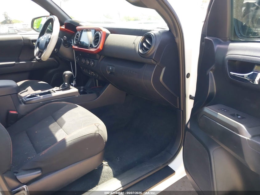 2019 TOYOTA TACOMA VIN: 3TMAZ5CNXKM079661