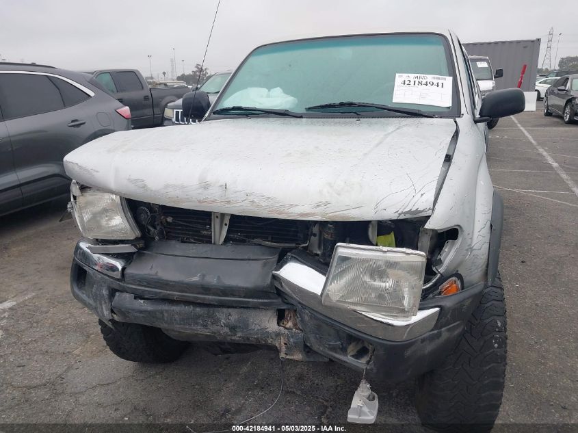 2000 Toyota Tacoma Base V6 VIN: 4TAWN72N7YZ629125 Lot: 42184941