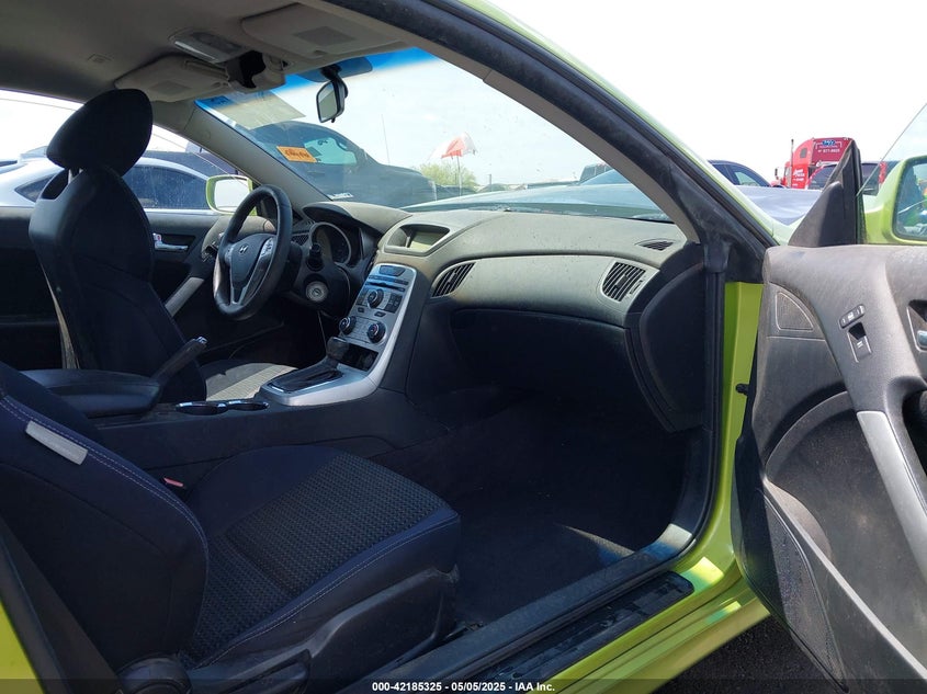 2010 HYUNDAI GENESIS VIN: KMHHT6KD9AU015485