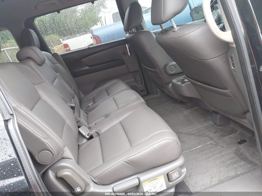2016 HONDA ODYSSEY VIN: 5FNRL5H93GB056038