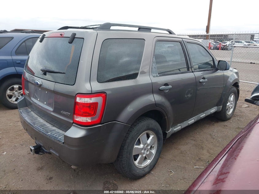 2009 FORD ESCAPE VIN: 1FMCU92769KD15656