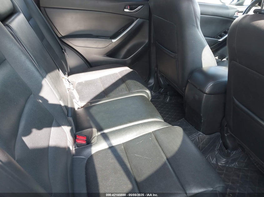 2016 MAZDA CX-5 VIN: JM3KE4DYXG0820962