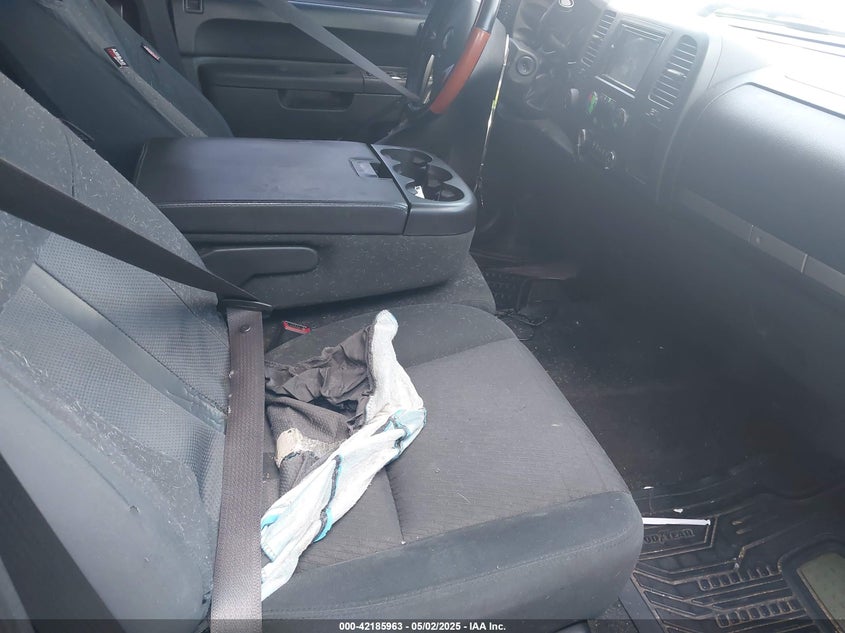 2011 CHEVROLET SILVERADO 1500 VIN: 1GCRKSE35BZ413126
