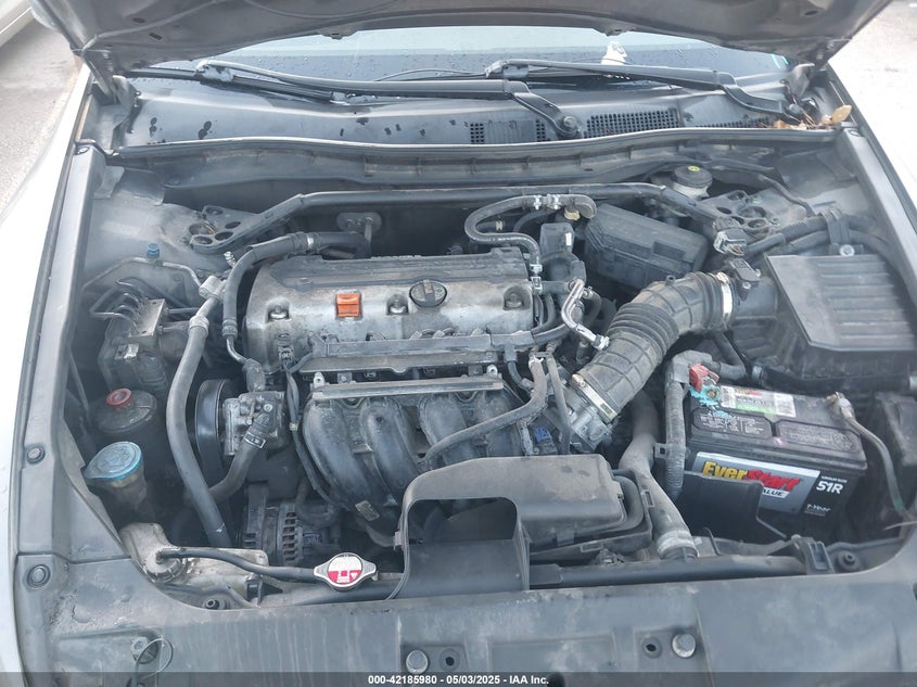 2010 HONDA ACCORD VIN: 1HGCP2F87AA118075
