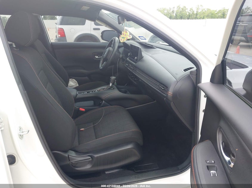 VIN 3CZRZ1H54PM726271 2023 HONDA HR-V 2WD SPORT