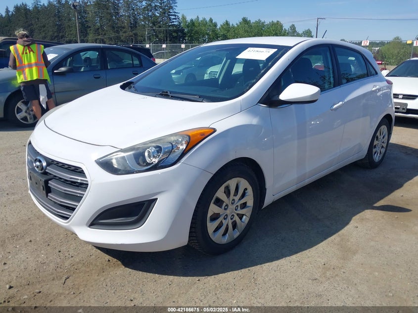 2016 HYUNDAI ELANTRA GT VIN: KMHD35LH0GU264387
