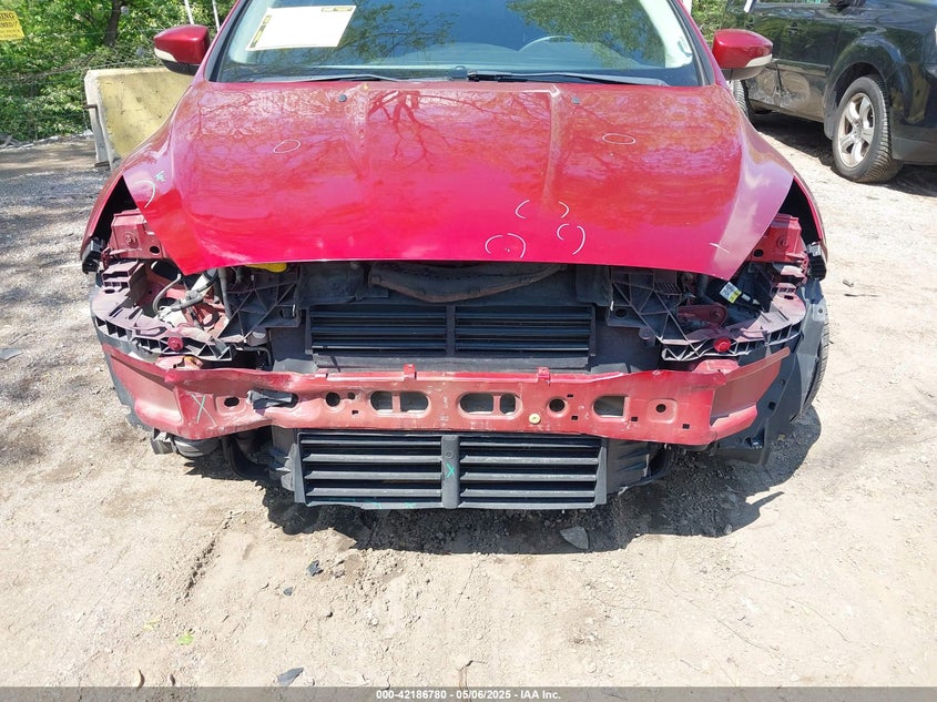 2015 FORD FOCUS VIN: 1FADP3K29FL277420