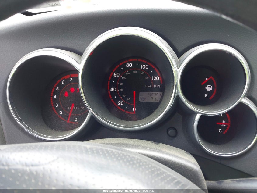 2006 TOYOTA MATRIX VIN: 2T1KR32E66C587229
