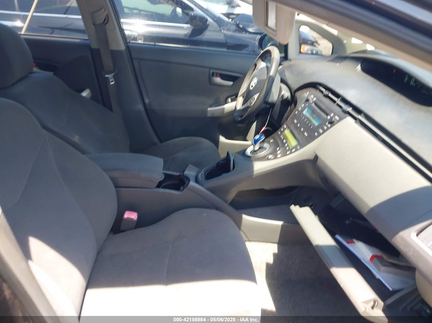 2011 TOYOTA PRIUS VIN: JTDKN3DU2B5263041