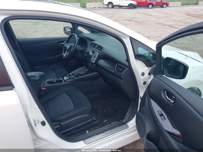 2018 NISSAN LEAF VIN: 1N4AZ1CP7JC314646