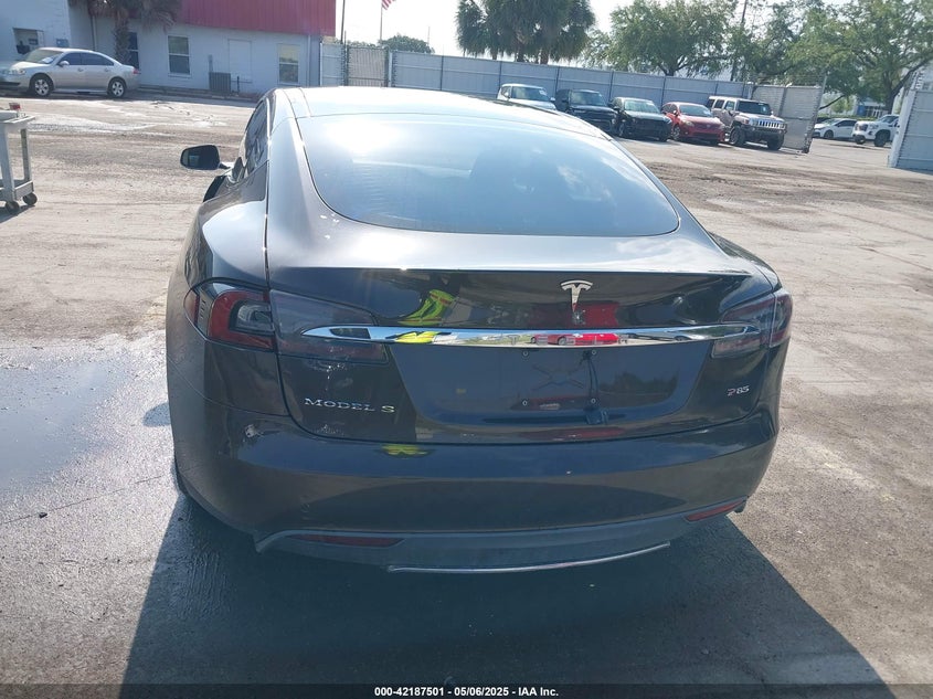 2013 TESLA MODEL S VIN: 5YJSA1CP1DFP25778