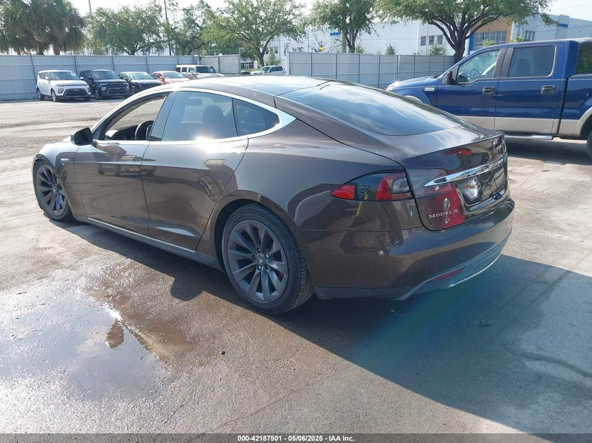 2013 TESLA MODEL S VIN: 5YJSA1CP1DFP25778