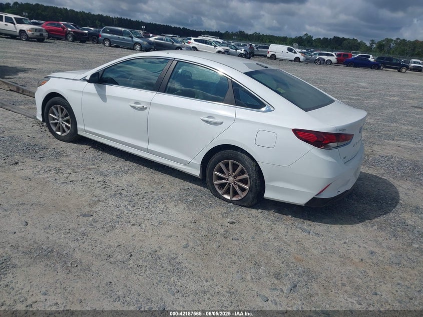 VIN 5NPE24AF8JH604734 2018 HYUNDAI SONATA SE