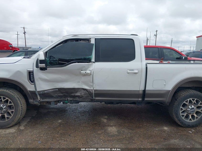 2020 FORD F-250 LARIAT - 1FT7W2BT2LEC28122