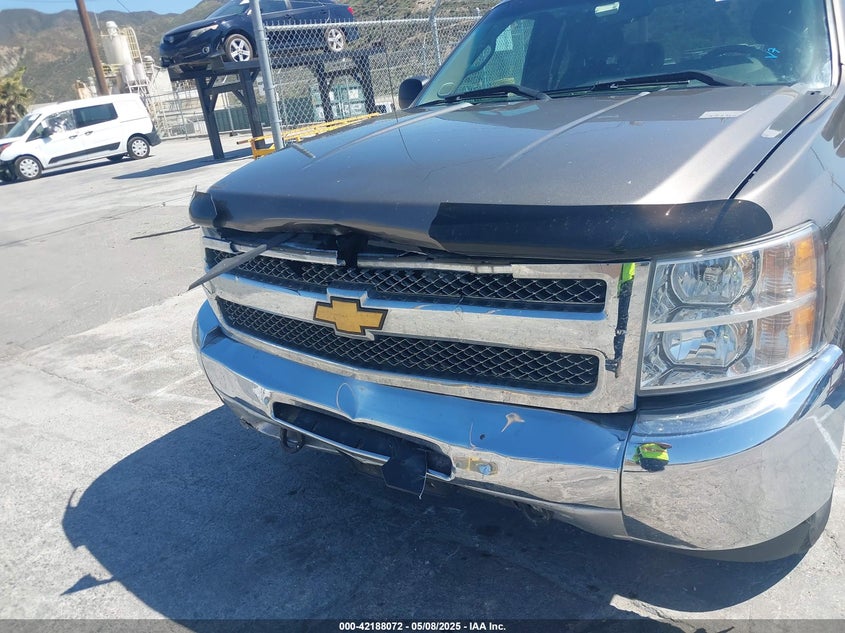 2013 CHEVROLET SILVERADO 1500 VIN: 1GCRKSE74DZ182676