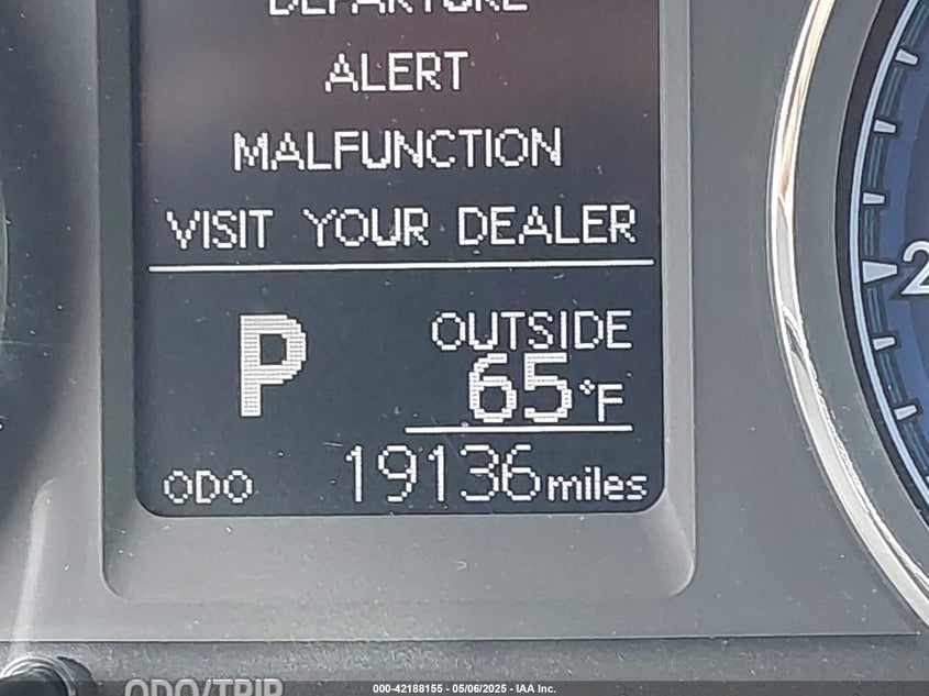 2017 TOYOTA COROLLA VIN: 5YFBURHE2HP587255