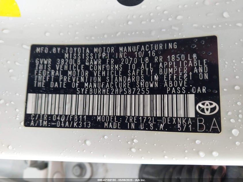 2017 TOYOTA COROLLA VIN: 5YFBURHE2HP587255