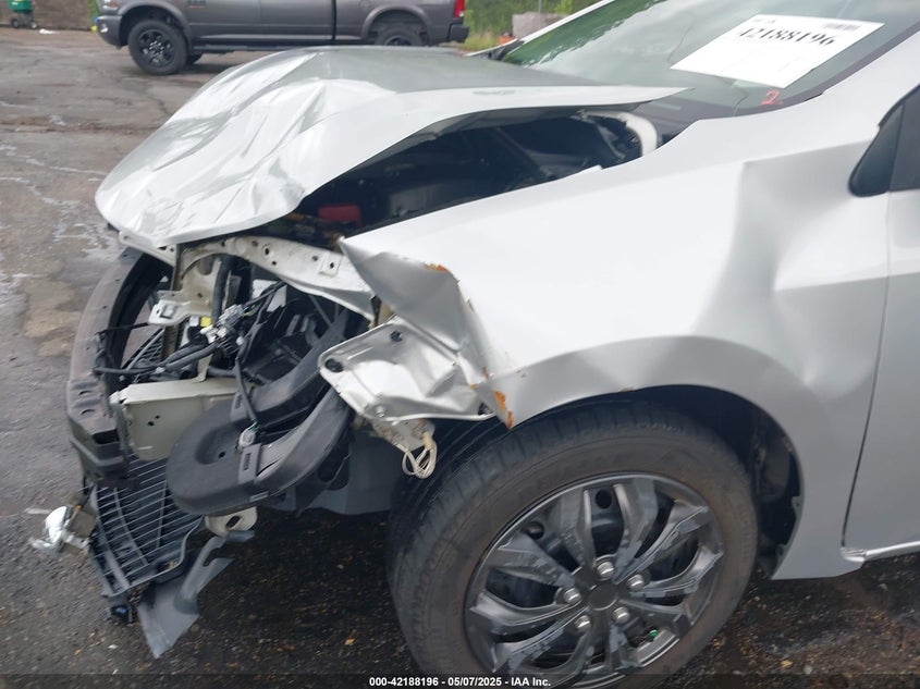 2016 TOYOTA COROLLA VIN: 5YFBURHE3GP525362