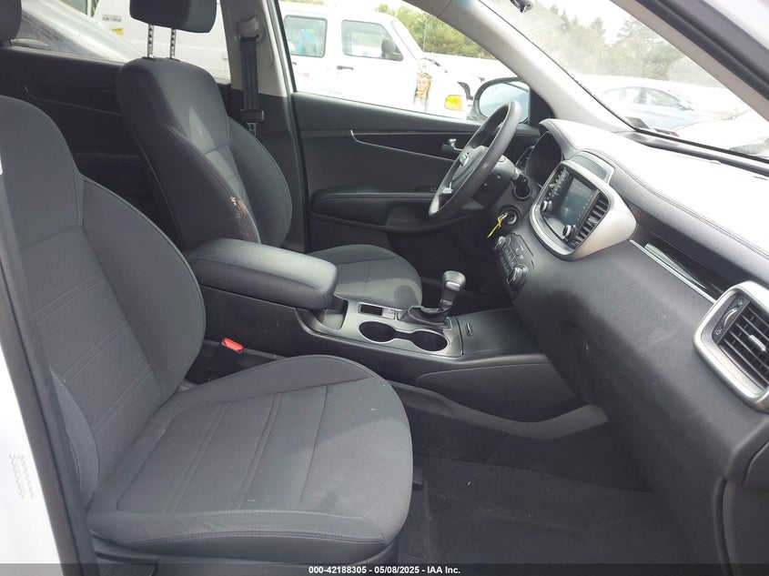 2020 KIA SORENTO VIN: 5XYPGDA39LG639034