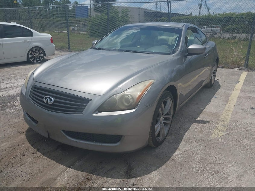2008 INFINITI G37 VIN: JNKCV64E08M103428