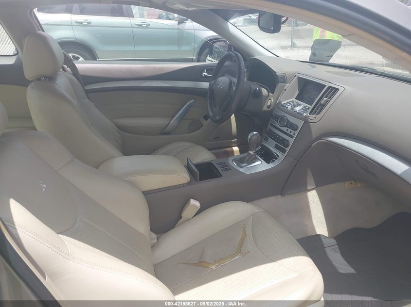 2008 INFINITI G37 VIN: JNKCV64E08M103428