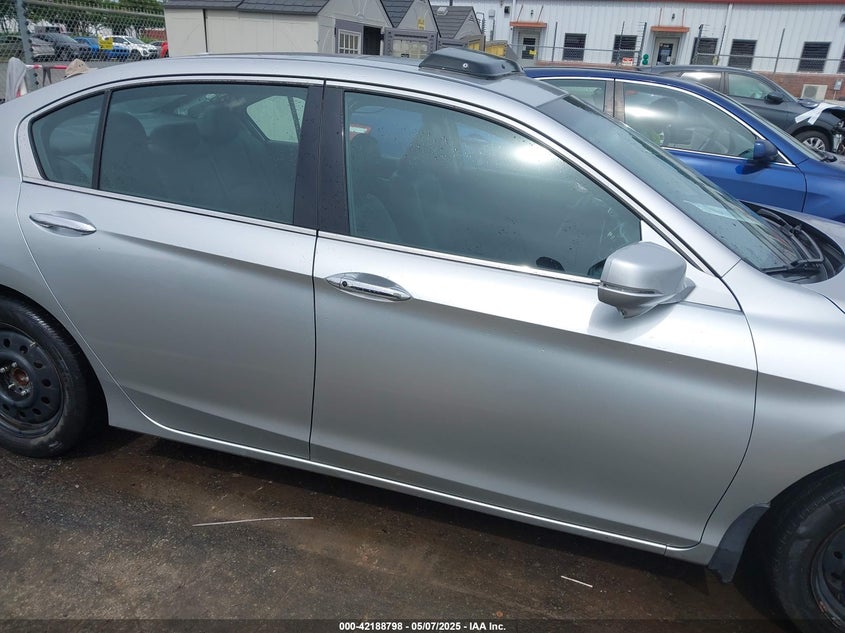 2013 HONDA ACCORD VIN: 1HGCR3F98DA036756