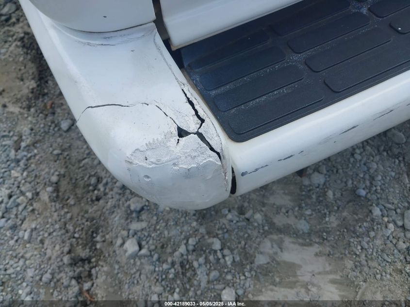 1997 Chevrolet Blazer Ls VIN: 1GNCS13W4V2255783 Lot: 42189033