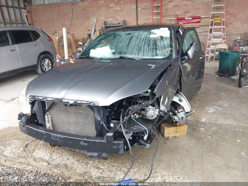 2012 CHRYSLER 200 VIN: 1C3CCBBB5CN188704