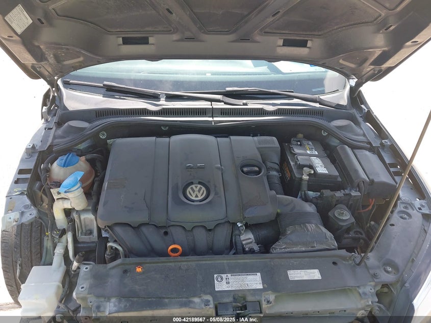 2013 VOLKSWAGEN JETTA VIN: 3VWDP7AJ7DM405611